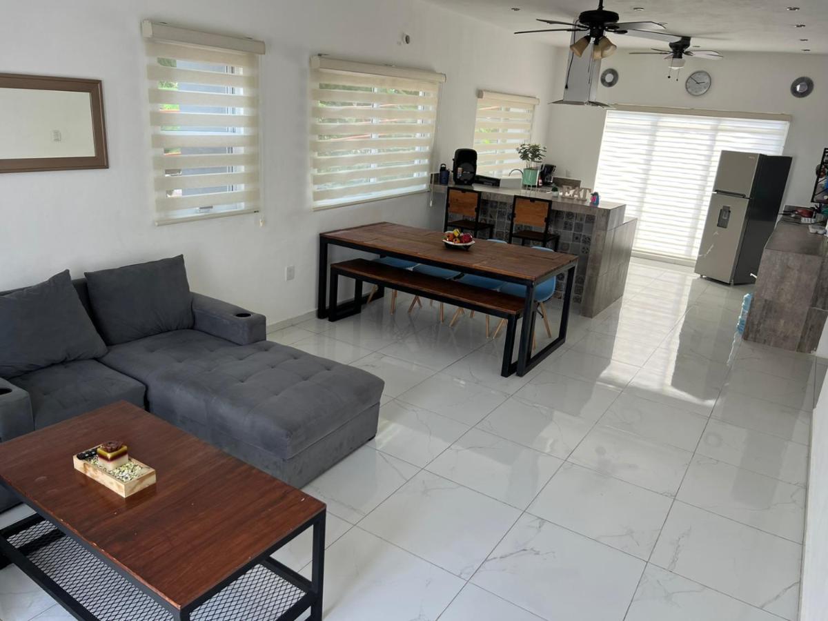 Casa Paloma 2 En Segunda Planta Cerca De Aeropuerto Y Centro Comercial Chetumal Exteriér fotografie
