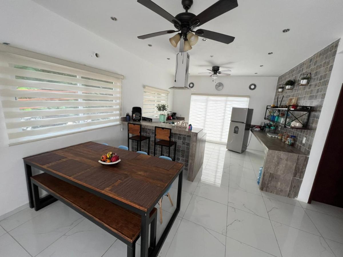 Casa Paloma 2 En Segunda Planta Cerca De Aeropuerto Y Centro Comercial Chetumal Exteriér fotografie