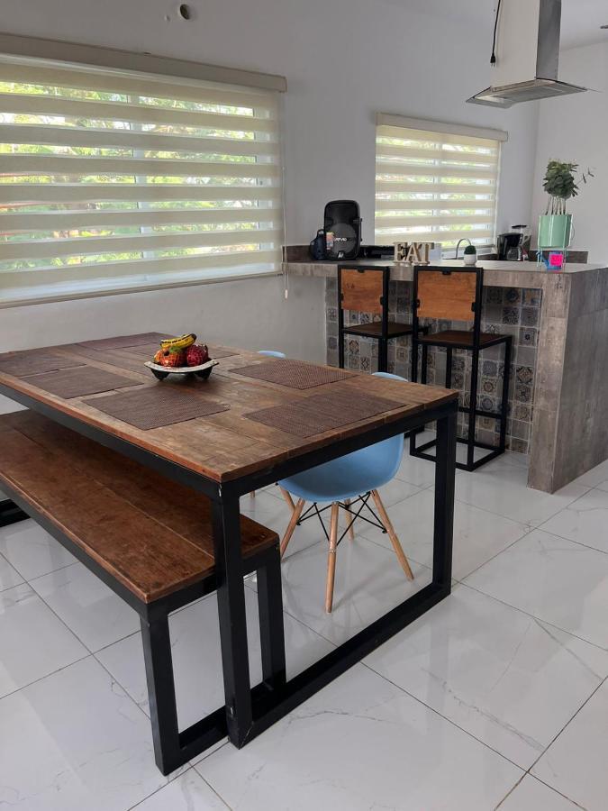 Casa Paloma 2 En Segunda Planta Cerca De Aeropuerto Y Centro Comercial Chetumal Exteriér fotografie
