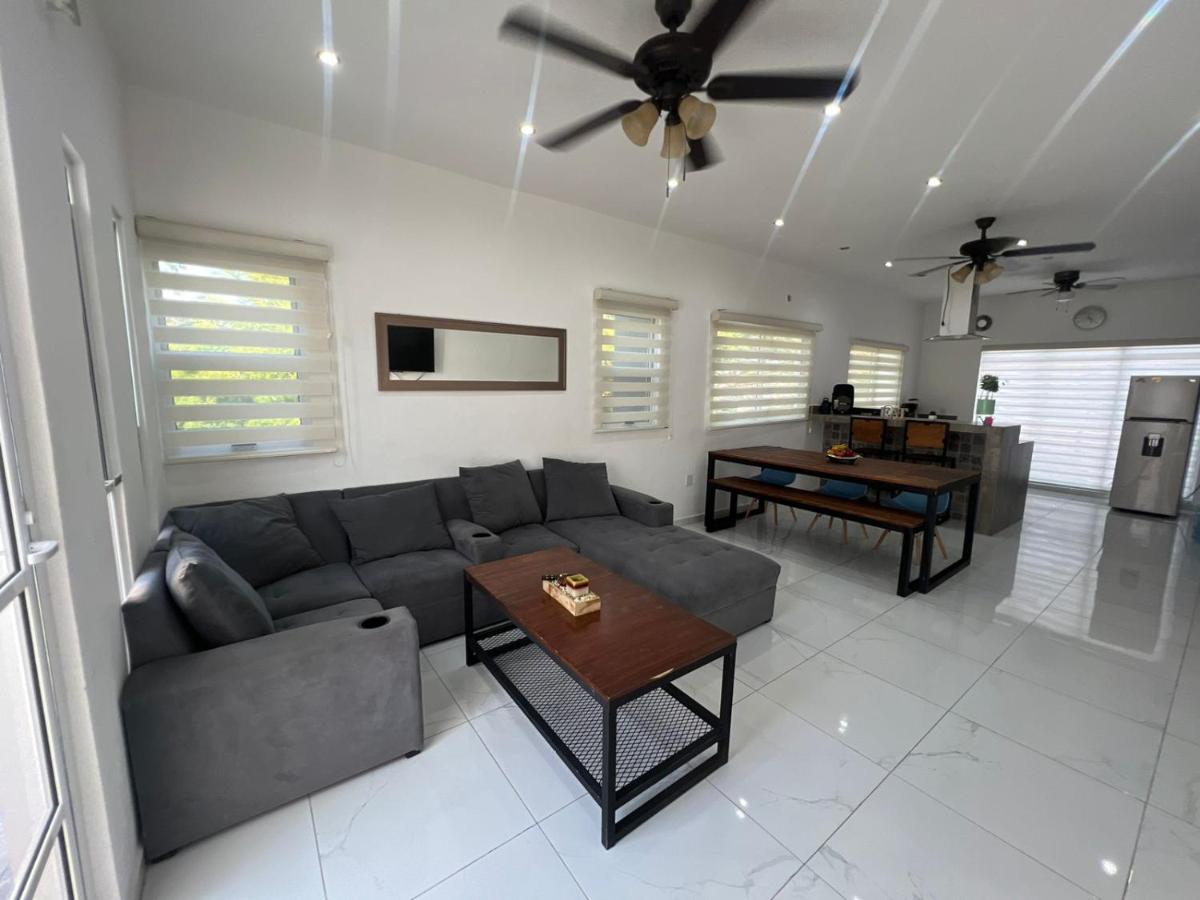 Casa Paloma 2 En Segunda Planta Cerca De Aeropuerto Y Centro Comercial Chetumal Exteriér fotografie